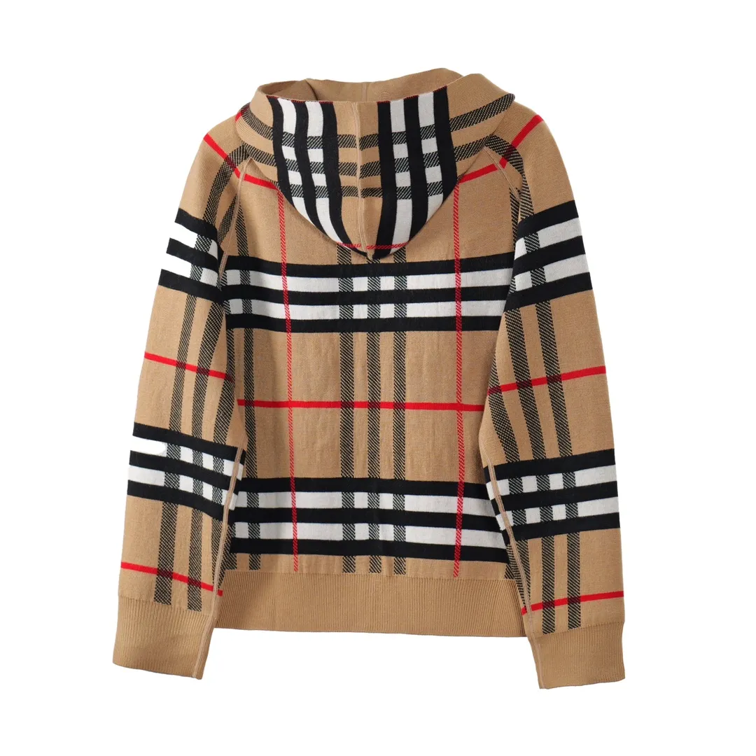 「R 11」 /Burberry logo ！ Classic LOGO Classic ！ ：Khaki Size：S M L（ Same Style）